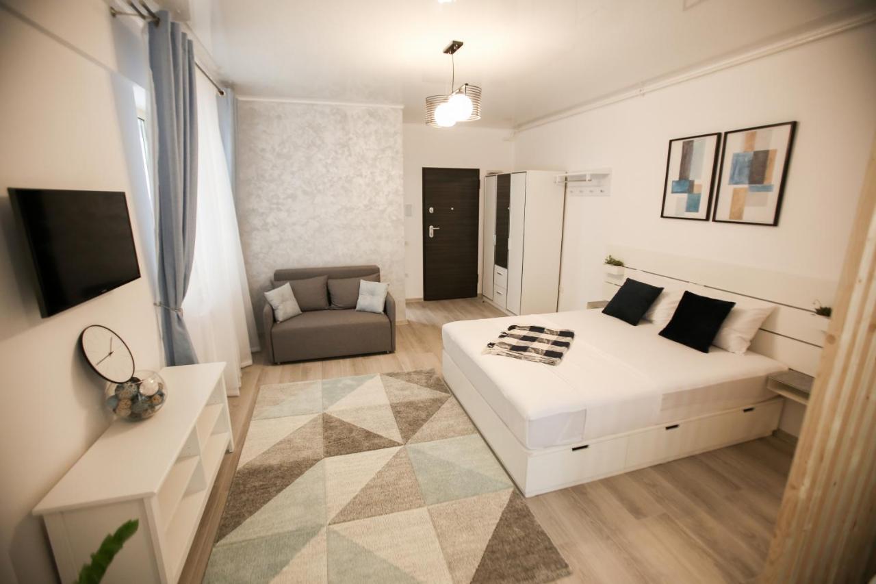 Premium Studios Mamaia Nord - Marea La 50M 那沃达利 外观 照片