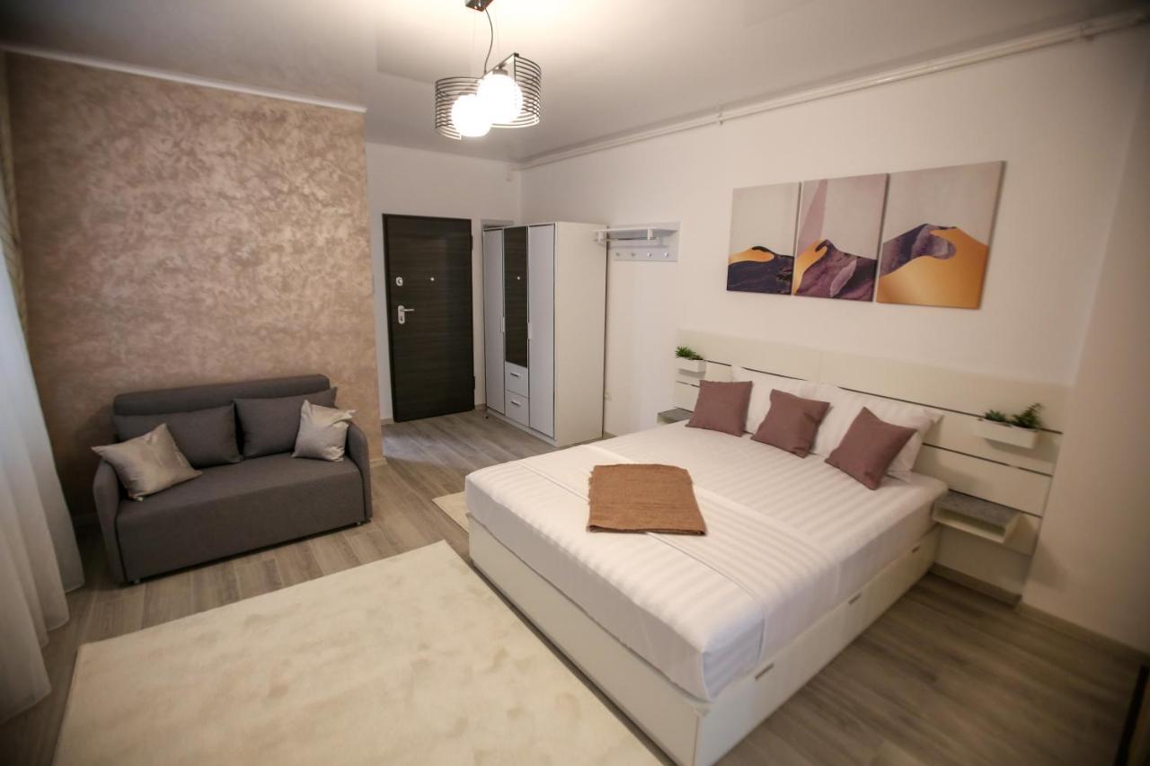 Premium Studios Mamaia Nord - Marea La 50M 那沃达利 外观 照片