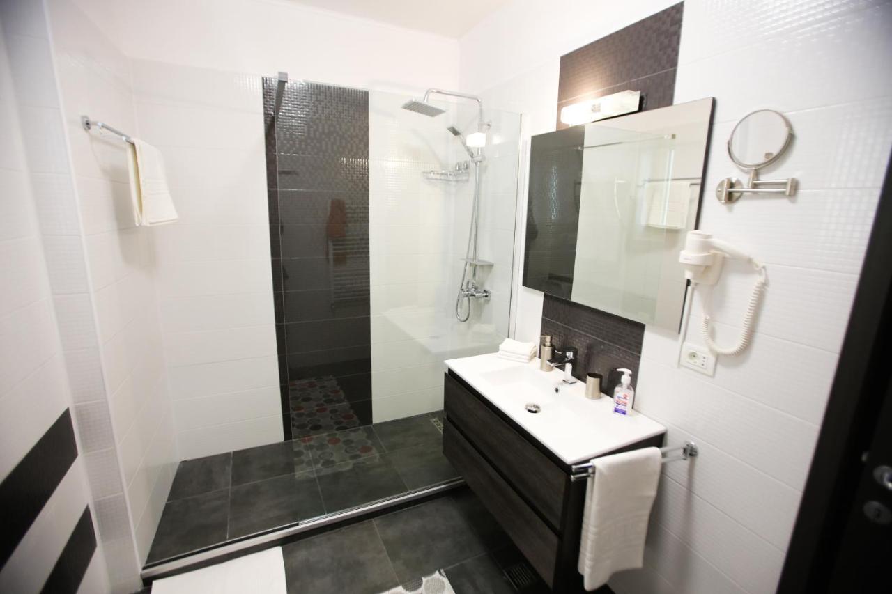 Premium Studios Mamaia Nord - Marea La 50M 那沃达利 外观 照片