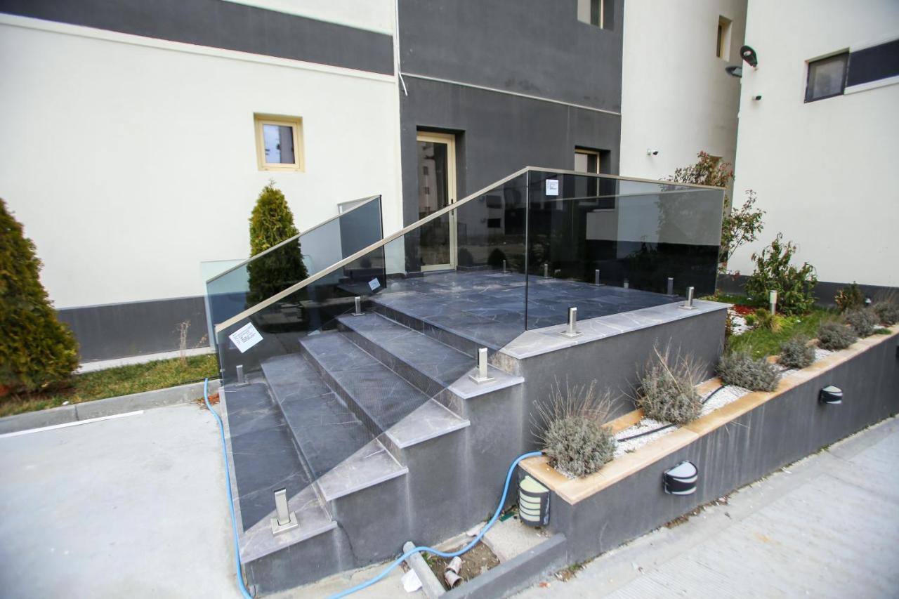 Premium Studios Mamaia Nord - Marea La 50M 那沃达利 外观 照片