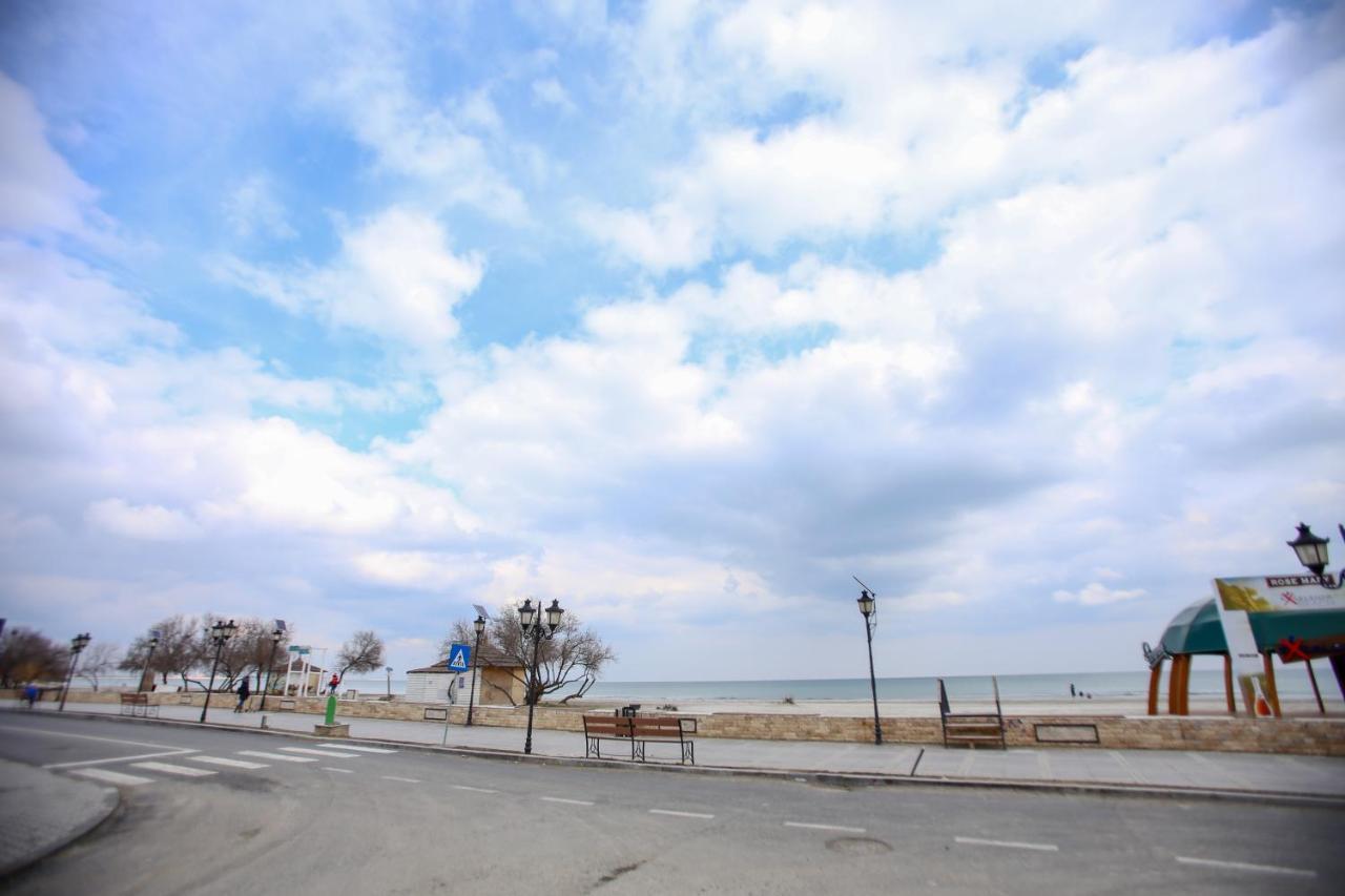 Premium Studios Mamaia Nord - Marea La 50M 那沃达利 外观 照片