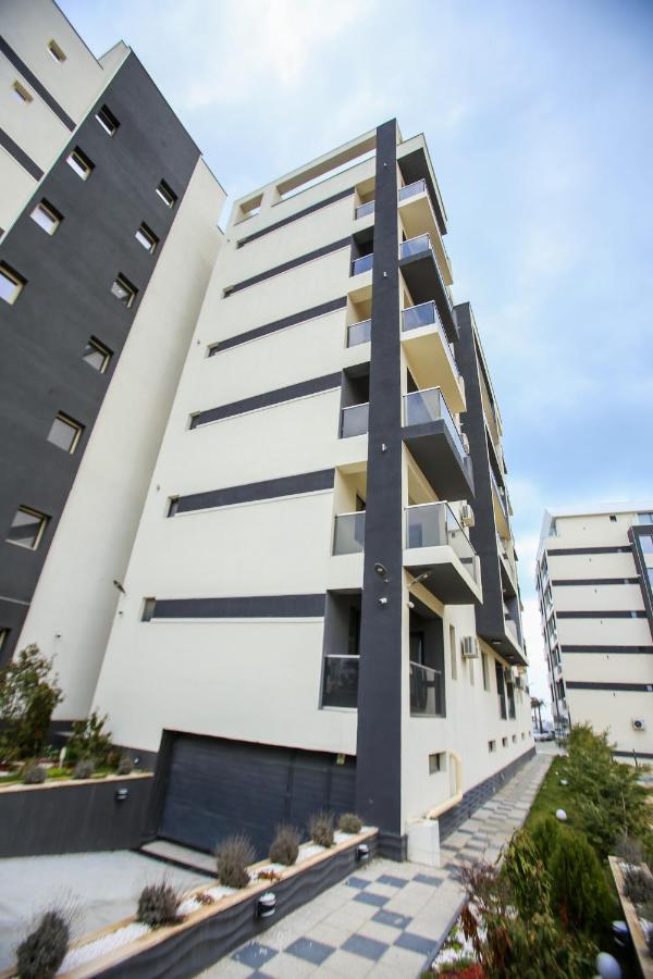 Premium Studios Mamaia Nord - Marea La 50M 那沃达利 外观 照片