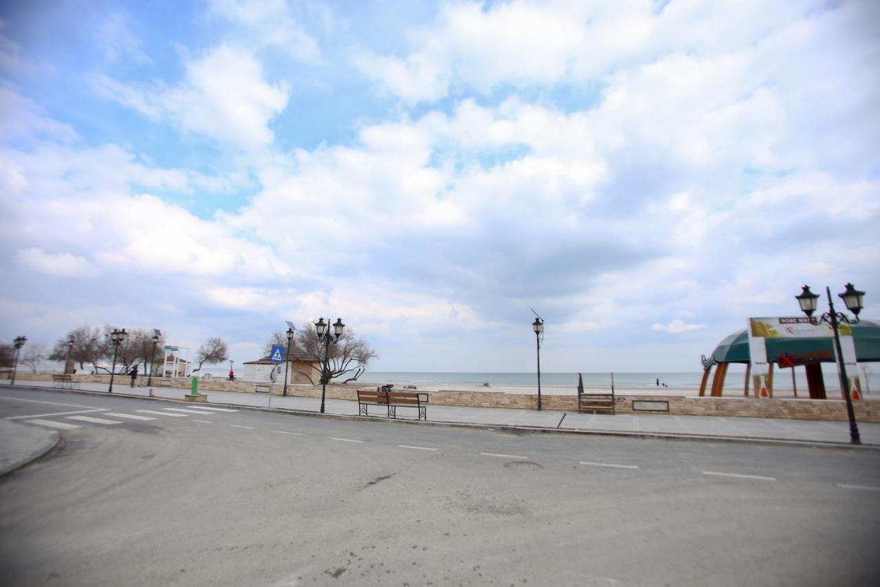 Premium Studios Mamaia Nord - Marea La 50M 那沃达利 外观 照片